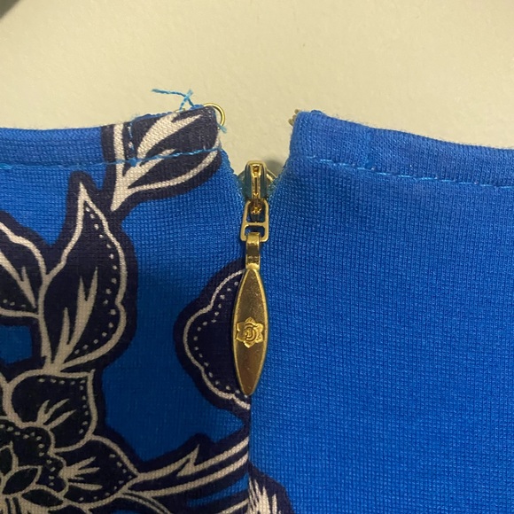 Draper James Geranium Shift Bell Sleeve Dress Size Medium - Picture 5 of 7